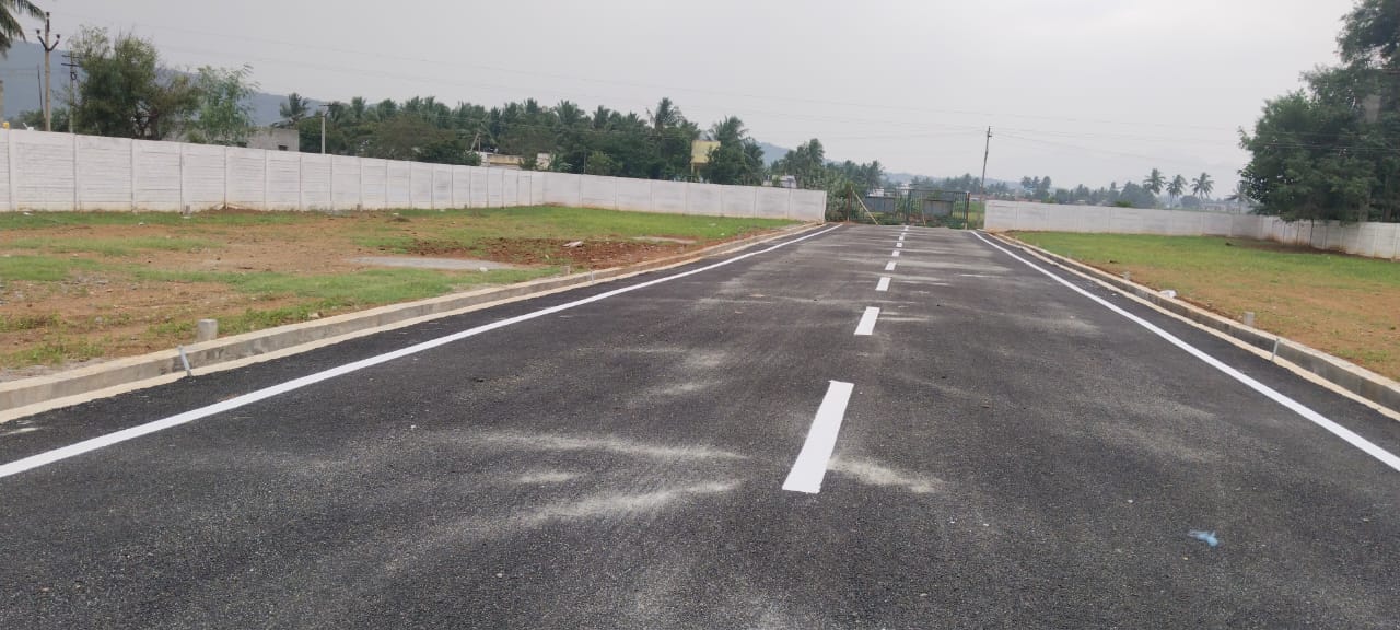 RK Green City - Road View